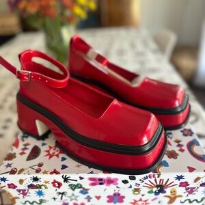 NEW IN BOX Jeffery Campbell Red square toe platforms  size 8